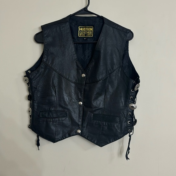 Hudson Leather Genuine Leather Vest - Picture 1 of 7